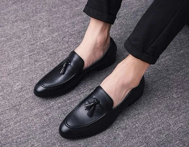 With Tassels Loafers Office Leather Shoes for Men Platform Thick Sole Pointed Toe Man Casual Shoe High Quality Fashion Elegant