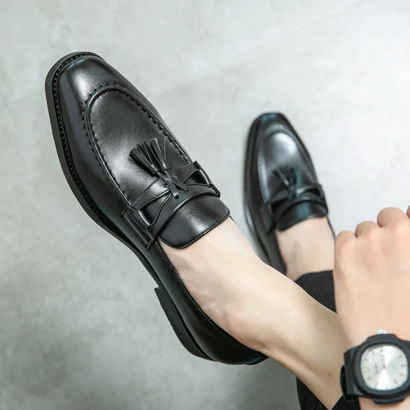 Mens Luxury Tassel Flats Leather Casual Office Designer Brogue Loafers Moccasin Wedding Oxford Footwear Dress Shoes for Men 2022