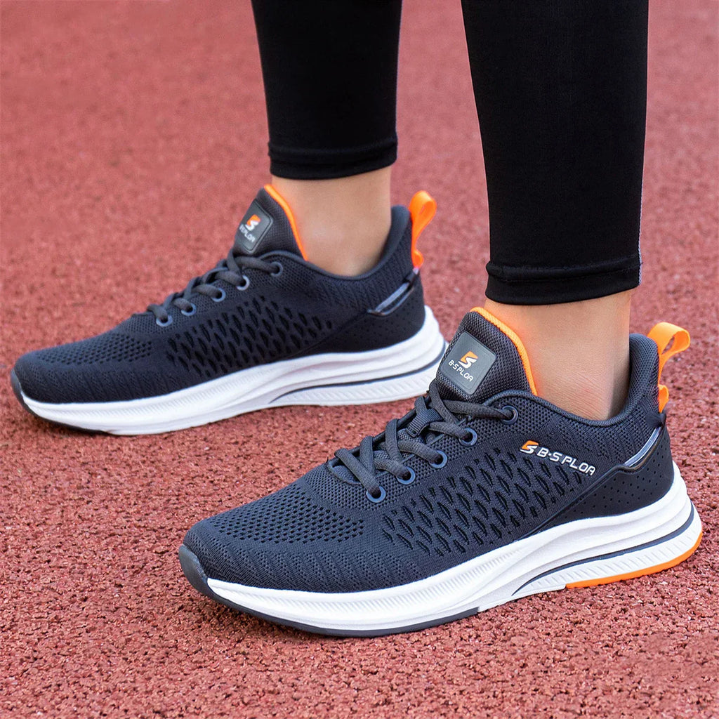 New Running Shoes Men's Casual Lightweight Designer Mesh Sneakers Male Outdoor Breathable Lace-Up Sports Walking Shoes