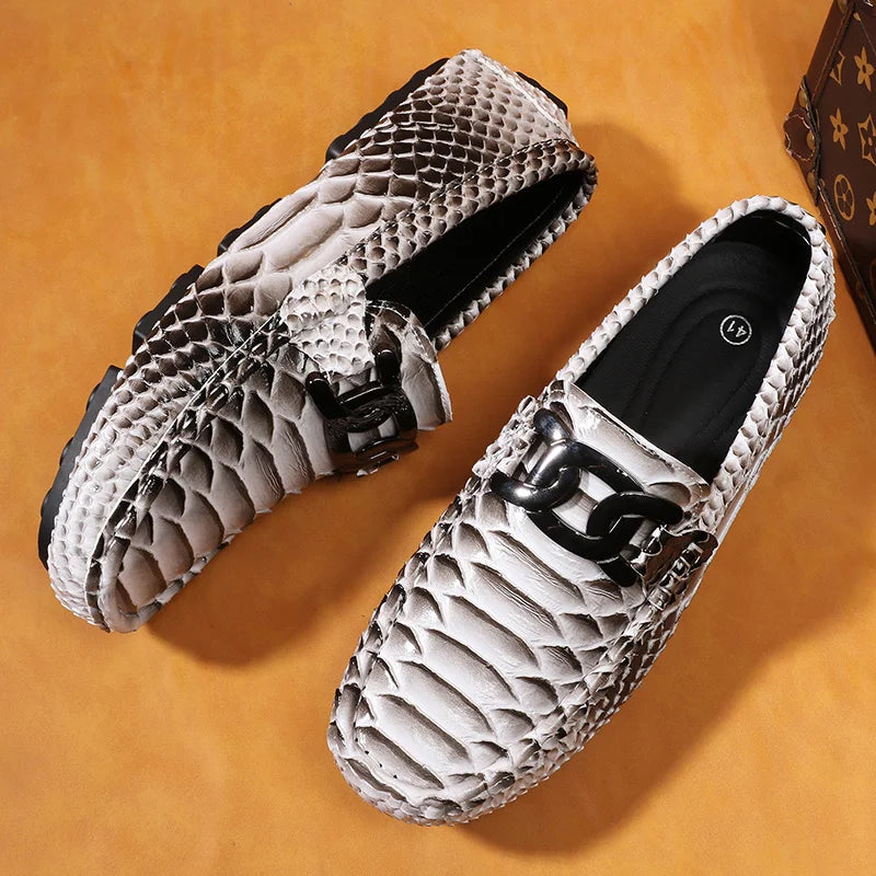 Plus Size 38~48 Mens Loafers Brand Corduroy Casual Leather Designer Vintage Slip-on Classic Men Driving Wedding Male Dress Shoes