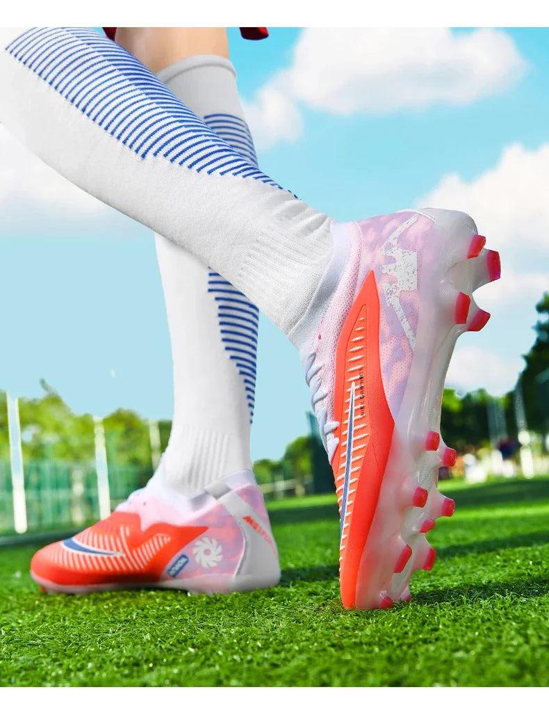 New Men Soccer Shoes Breathable Unisex Football Boots Professional Training Ultralight Wholesale Indoor Futsal Drop Shipping