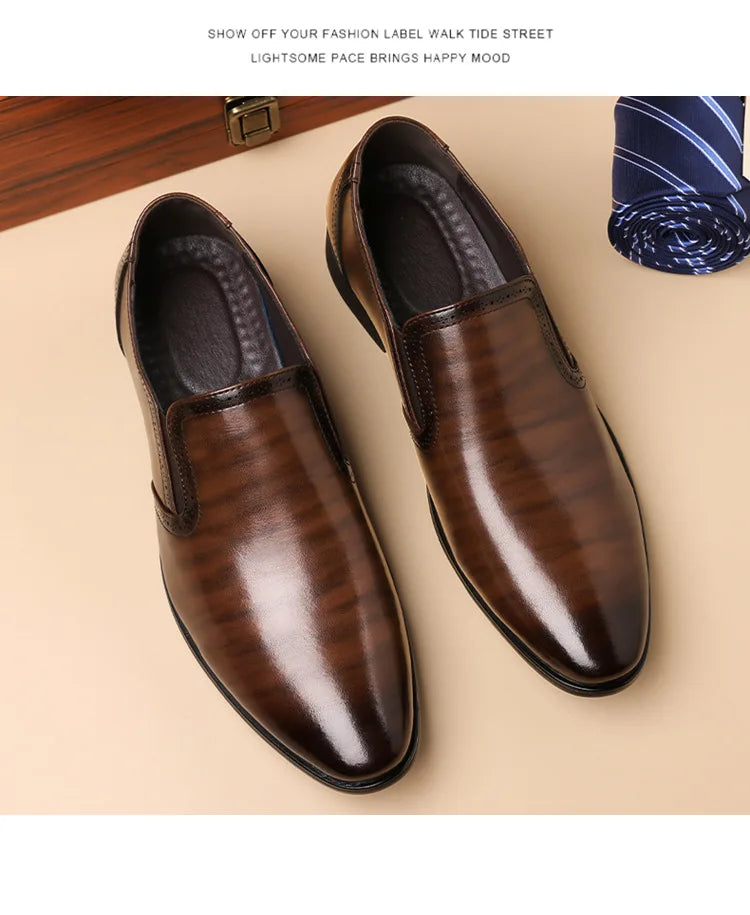 Spring Autumn New Designer Dress Shoes for Men Solid Color Fashion Formal Business Casual Leather Shoes Male