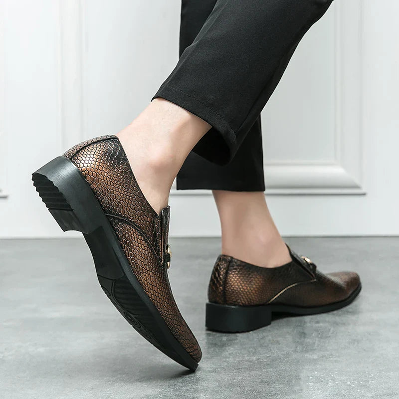 Retro Bronze Loafers Non-Slip Men Shoes Pointed Toe Dress Leather Shoes Luxury Brand Social Dress Shoe Male Comfortable for Men