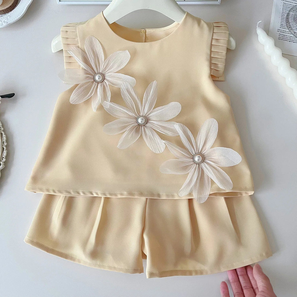 Girls Three Flowers Short Sleeve Tshirt+Shorts