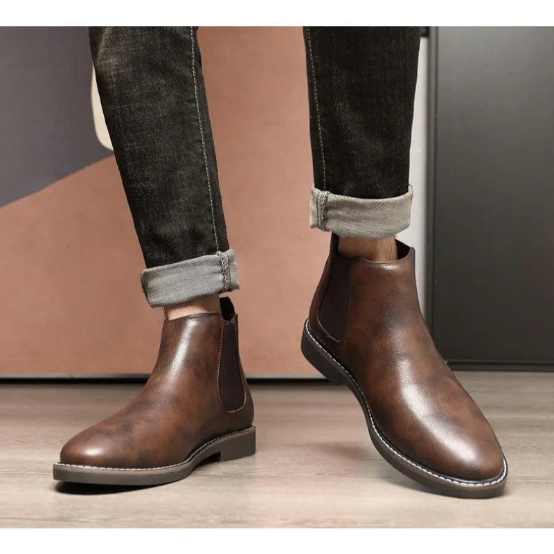 Men Autumn Winter New Leather Boots Trendy Versatile Comfort Footwear High Top British Style Short Boots Casual Light Male Shoes