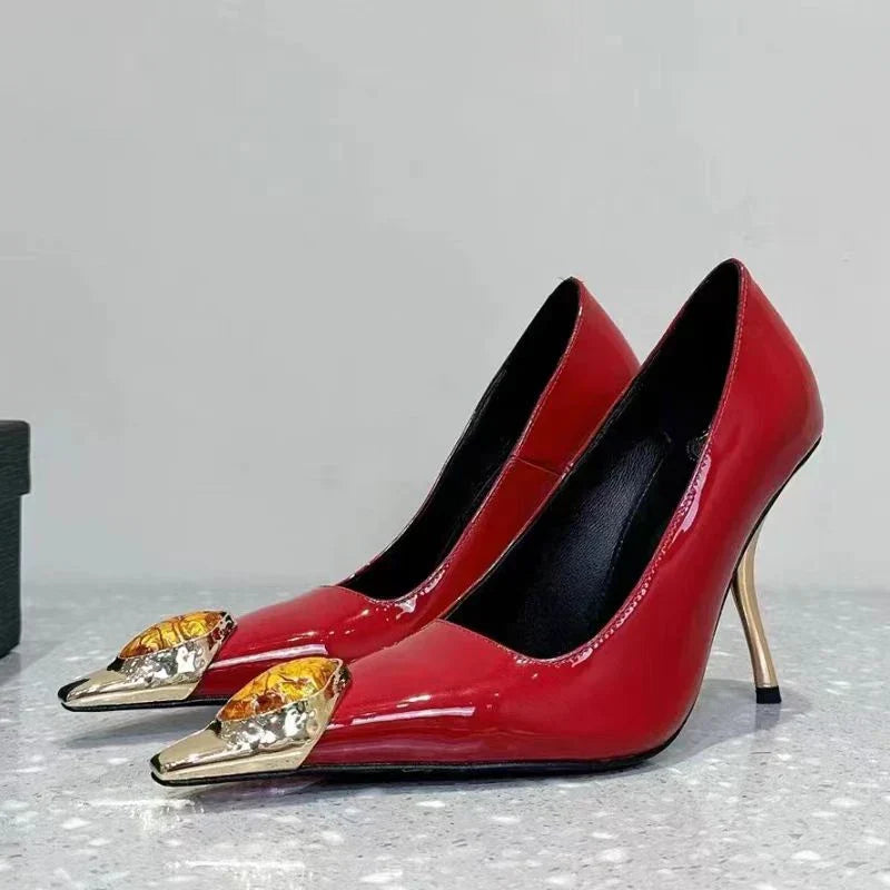 Iron Head Fashion Heterosexual Red High Heels Fox Head Jewel Decoration New Plus Size Banquet Shoes for Women High Heels