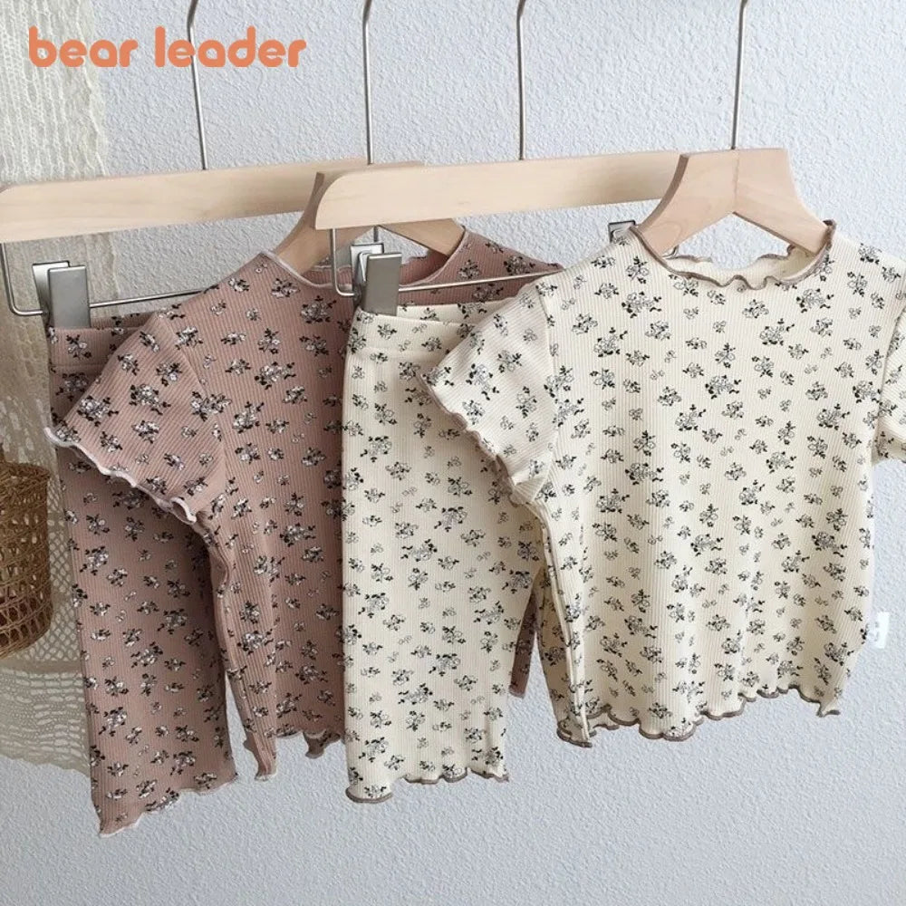 Bear Leader طقم توب قصير الأكمام بياقة مستديرة وبنطلون