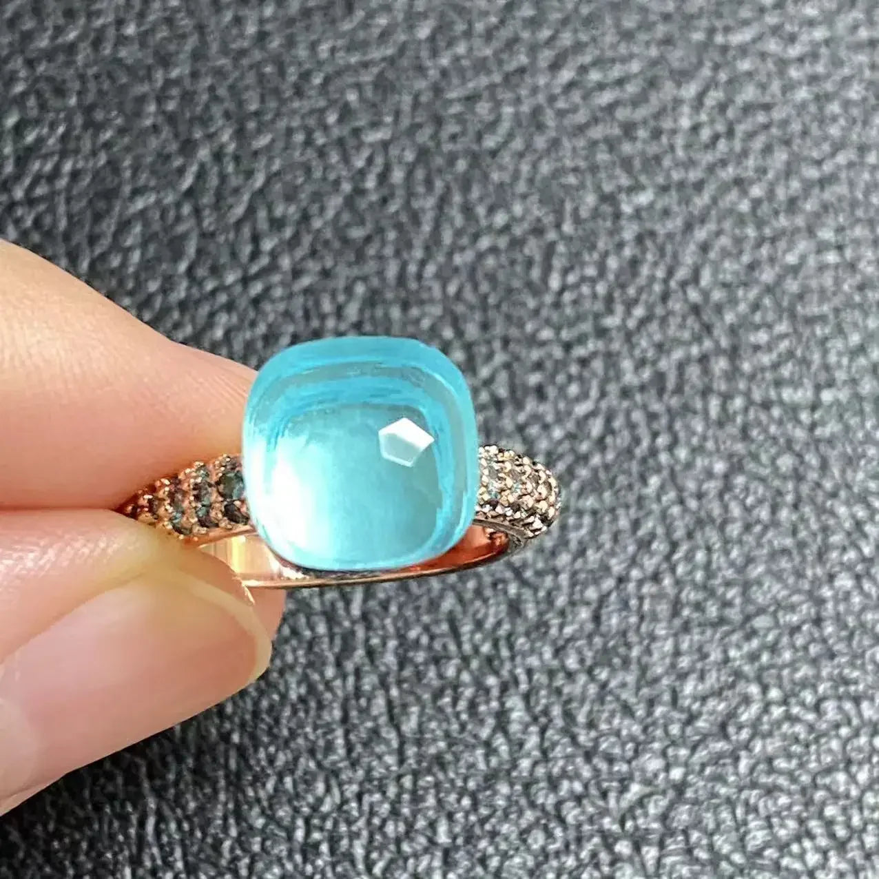 10.6mm Classic Ring for Women Light Blue Zircon Blue Topaz Candy Water Drop Crystal Ring Platinum Plated Jewelry Gift