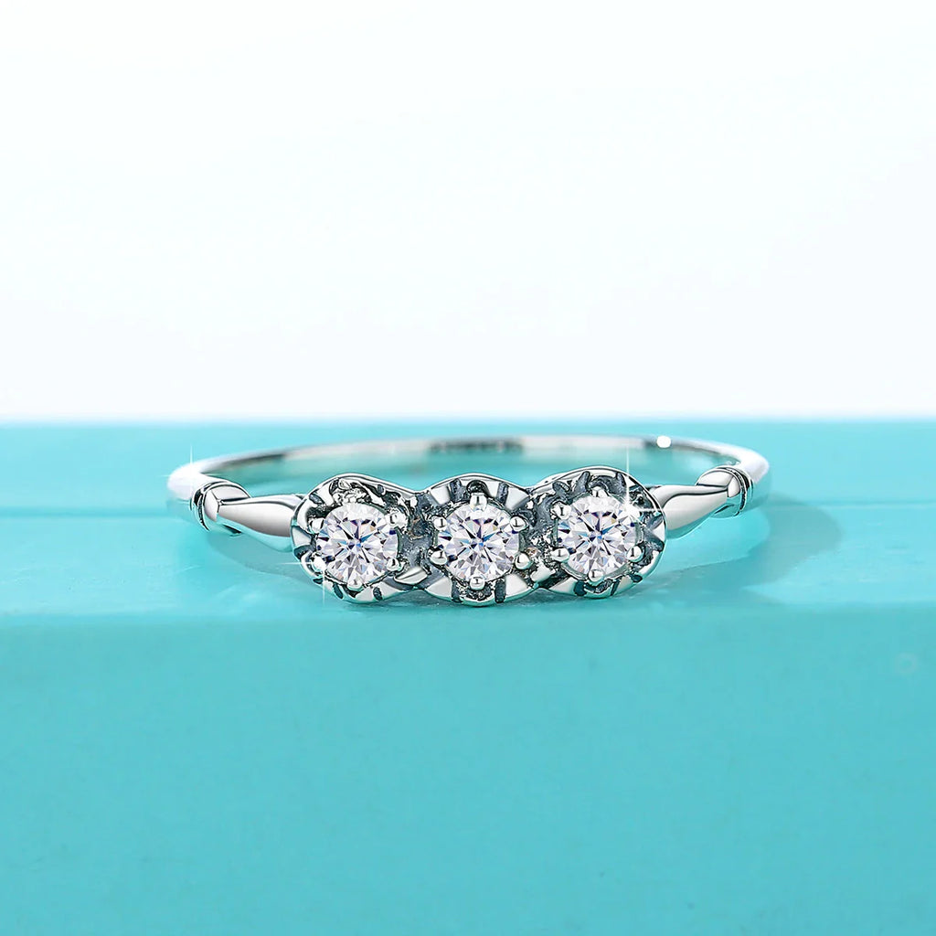 3 Stone Rings For Woman 3mm D Color Moissanite With Certificate 100% 925 Sterling Silver Luxury Designer Engagament Jewelry Sale
