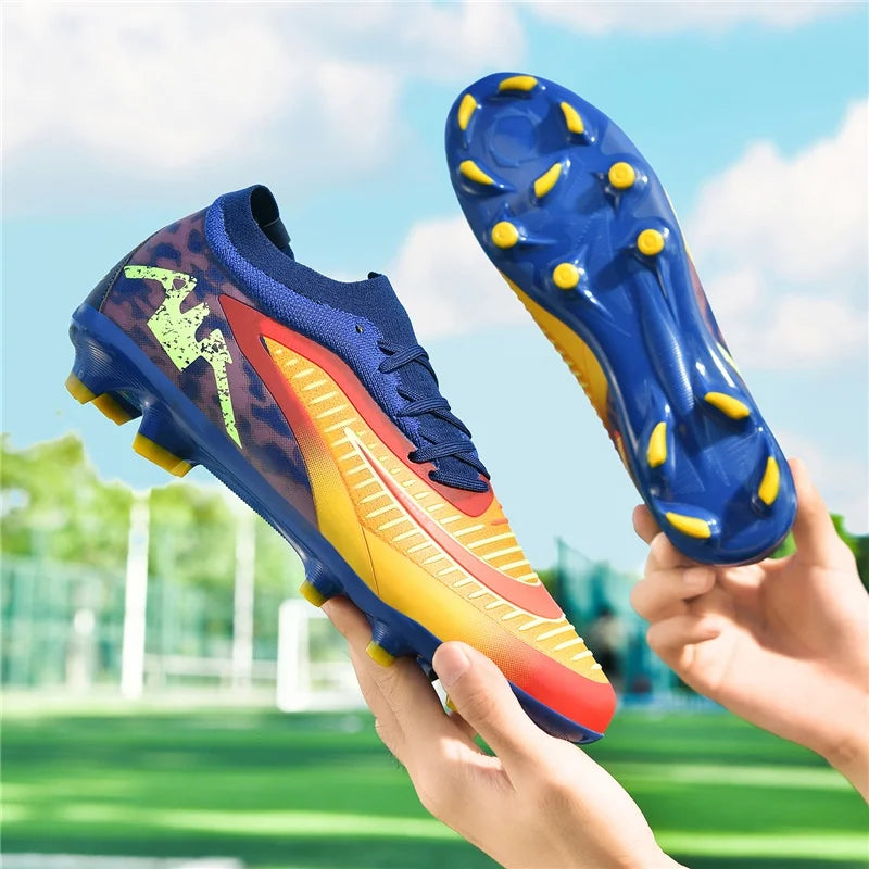 New Men Football Boots Training Breathable Soccer Shoes Wholesale Unisex Professional Ultralight Indoor Futsal Drop Shipping