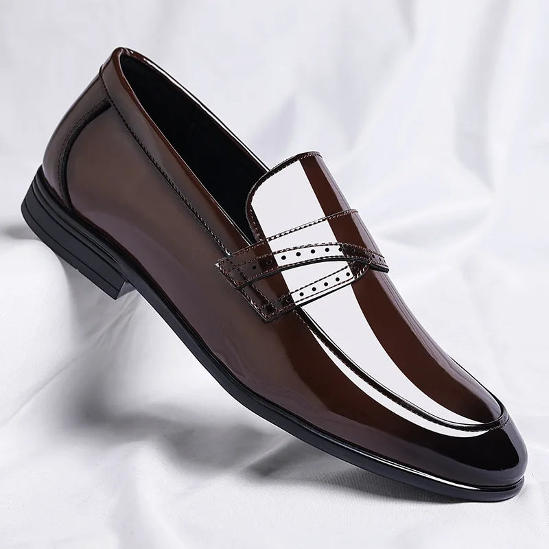 Spring Autumn New Patent Leather Shoes for Men Solid Color Fashion Wedding Shoes Male Low Top Casual Loafers Man