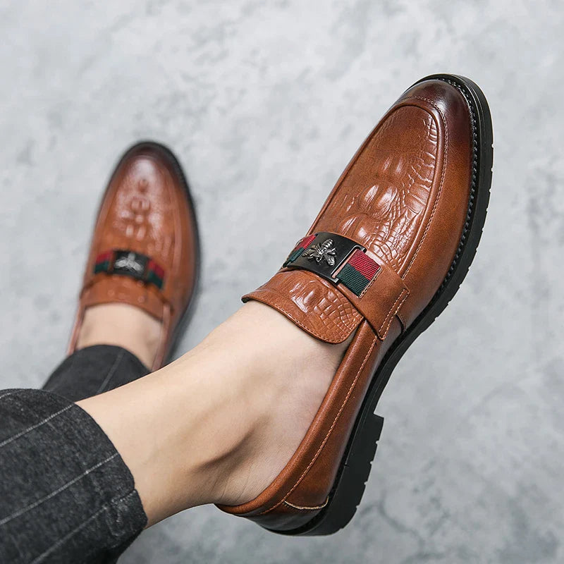 British pointy casual shoes men's nightclub hairstylist European station men's shoes lazy bean shoes fashion shoes