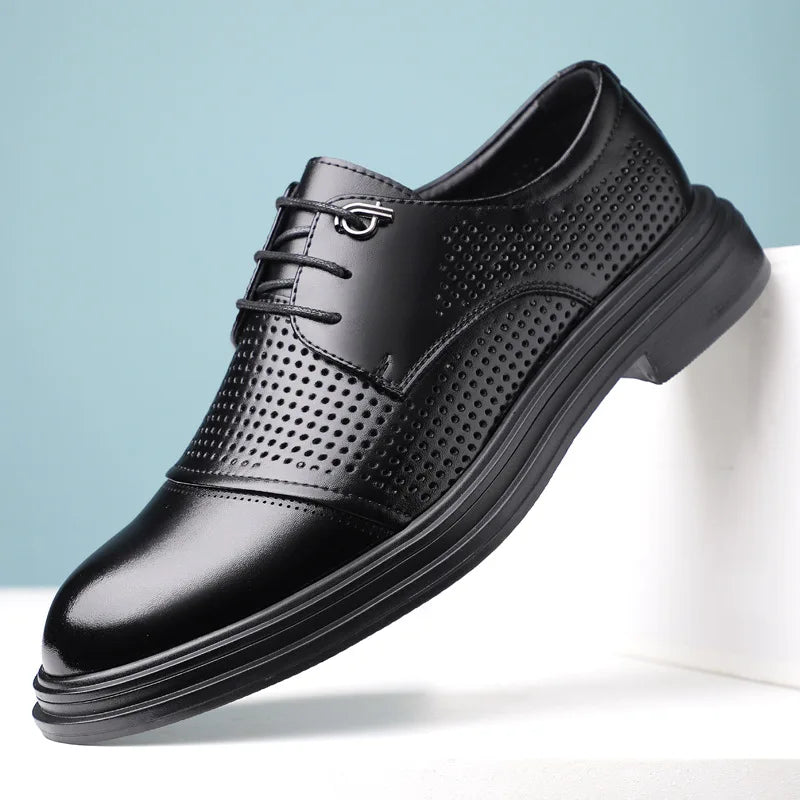 2026 New British Business Formal Leather Shoes for Man Summer Autumn Hallow Dress Shoes Male Solid Color Fashion Shoes Man