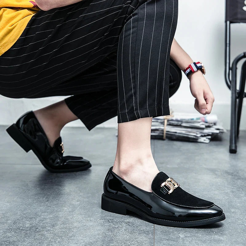 Men's fashion simple leather shoes business casual shiny loafers men's Korean version hairdresser small leather shoes