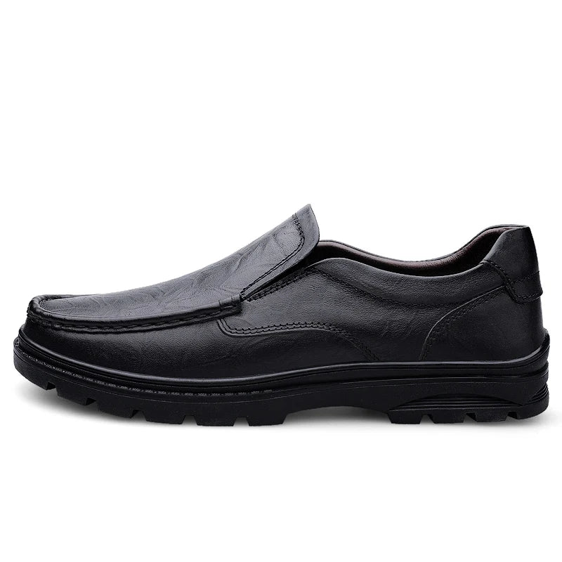 2025 New Summer Leather Shoes, Soft-soled Height-increasing Commuting and Patrol Shoes, High-end Handmade Leather Shoes for Men