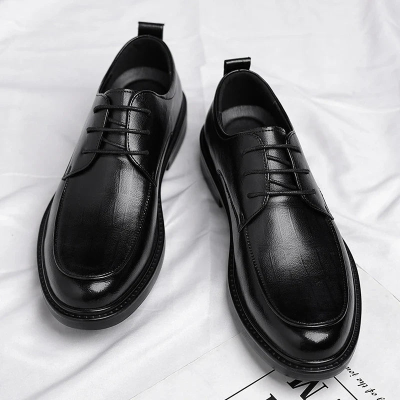 Leather Shoes Men's Four Seasons Business Formal British Casual Commuting Style Black Heightening Wedding Groom's Shoes New