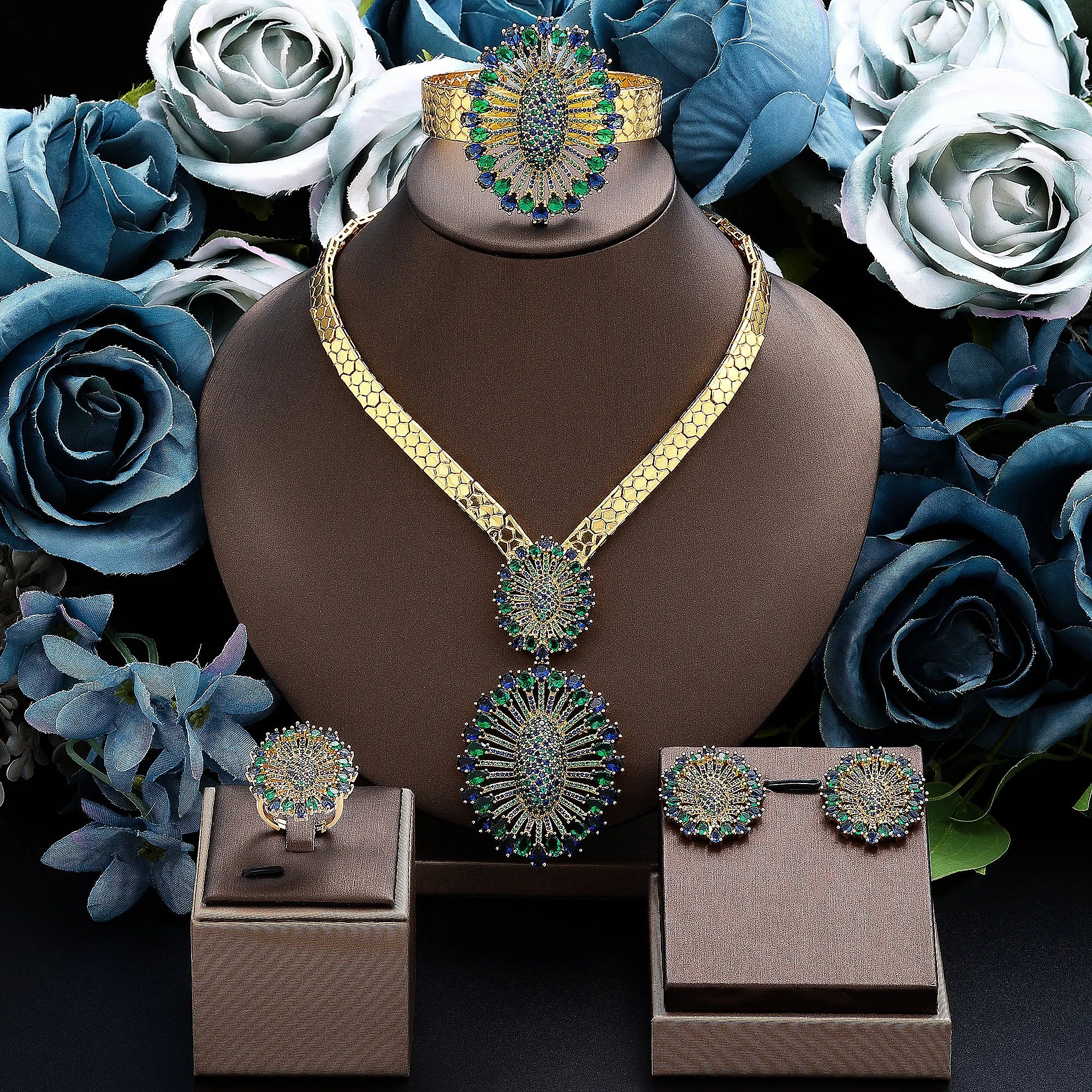 2024 Bridal Wedding Jewelry Set for Women Gold Plated Nigerian African 4pcs Jewelry Necklace Earrings Set Green Red CZ Zirconia