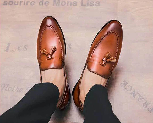 With Tassels Loafers Office Leather Shoes for Men Platform Thick Sole Pointed Toe Man Casual Shoe High Quality Fashion Elegant
