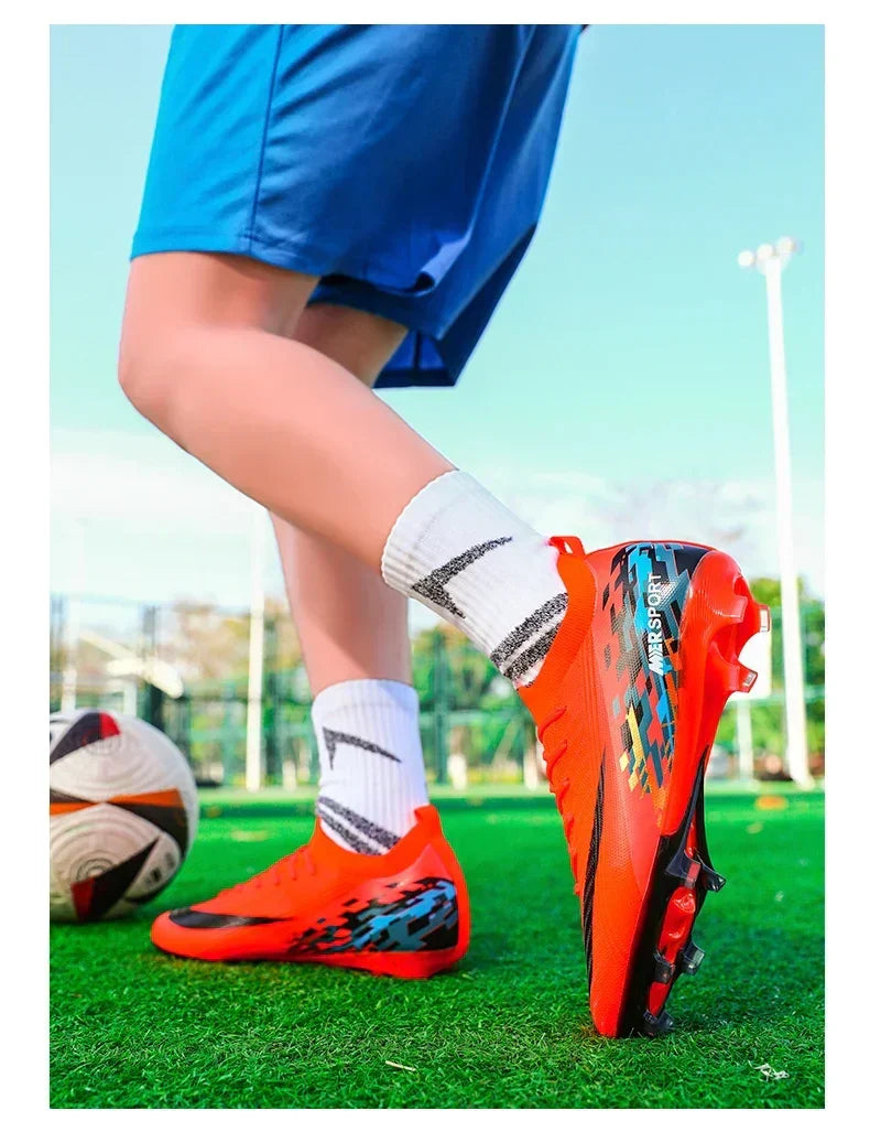 New Men Football Boots Ultralight Soccer Shoes Sport Outdoor Match Unisex Non-Slip Cleats Adult Comfortable Grass High-quality
