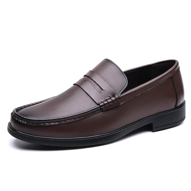 2026 Summer Mens Leather Loafers Slip on Casual Shoes Breathable Moccasins Comfortable Walking Office Flats Male Walking Shoes