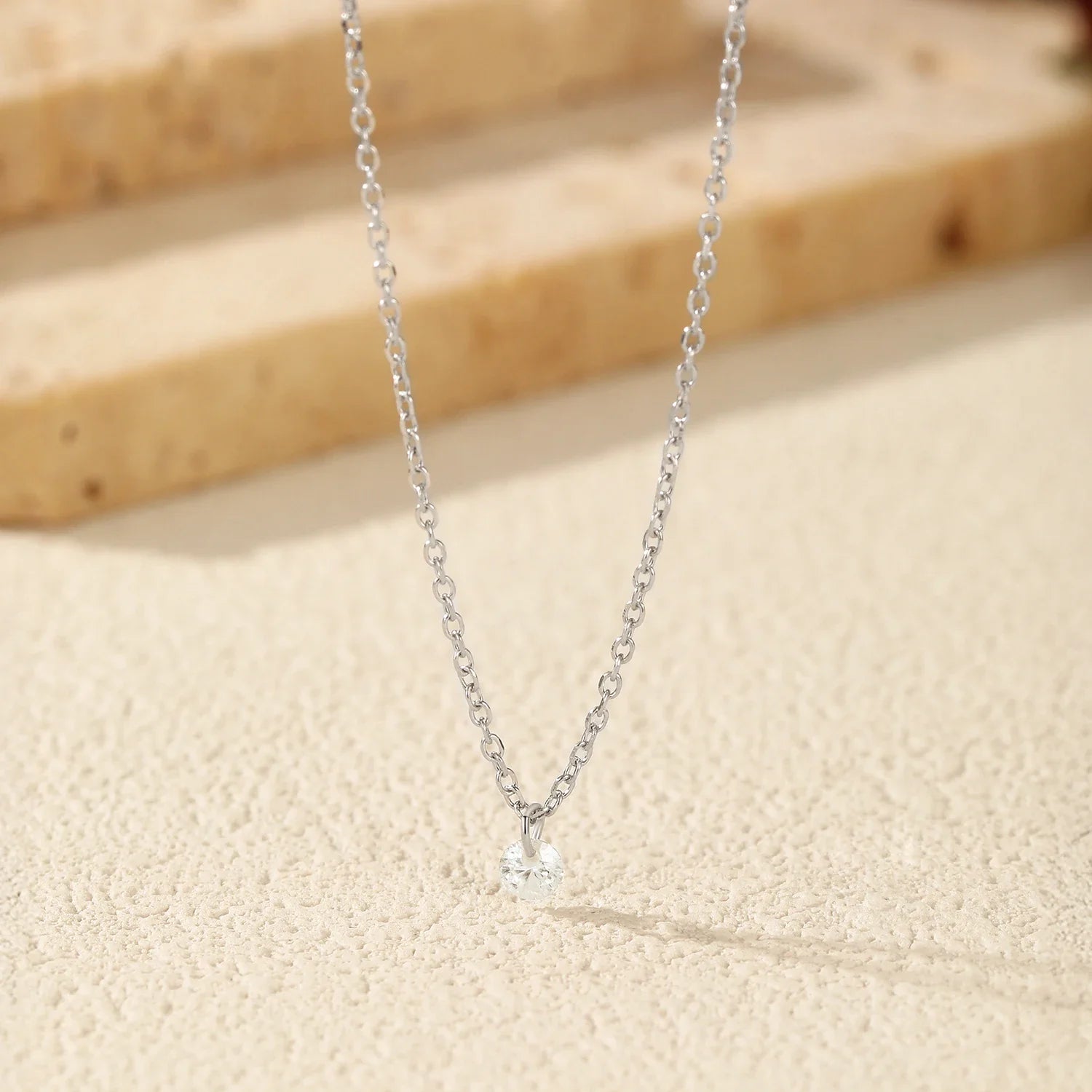 0.1CT/0.3CT/0.5CT VVS1 Clarity Moissanite 925 Sterling Silver Classic Round Pendant Necklace For Women Fine Jewelry