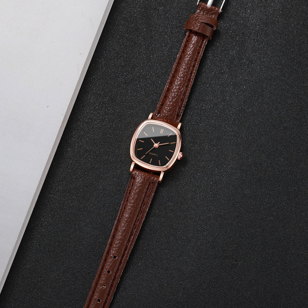 Fashion Small Dial Women Quartz Watch Ladies Simple Leather Band Wristwatches（Without Box）