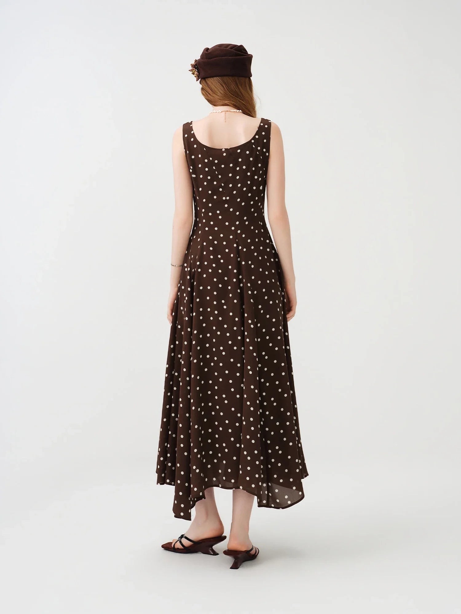 2026 Summer Women's Square Neck A-Line Midi Dress, Sleeveless Waist-Cinching Flowy Maxi for Minimalist Quiet Luxury Style