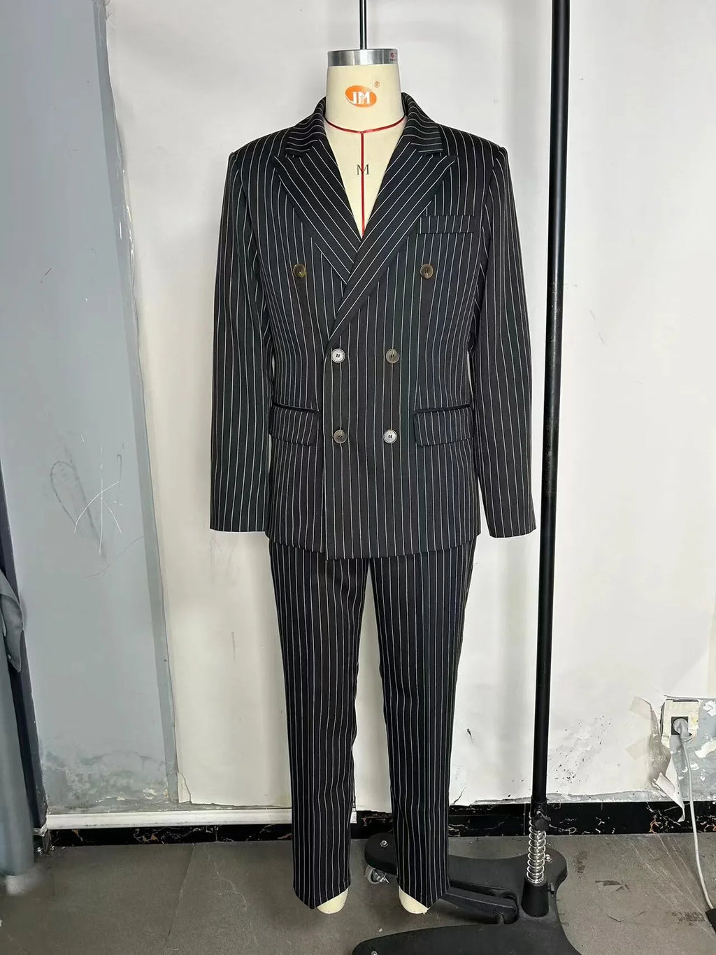 High-quality European and American Men's Clothing, Formal Suits with Stripes, Trousers for Business, Formal Dinners, Weddings