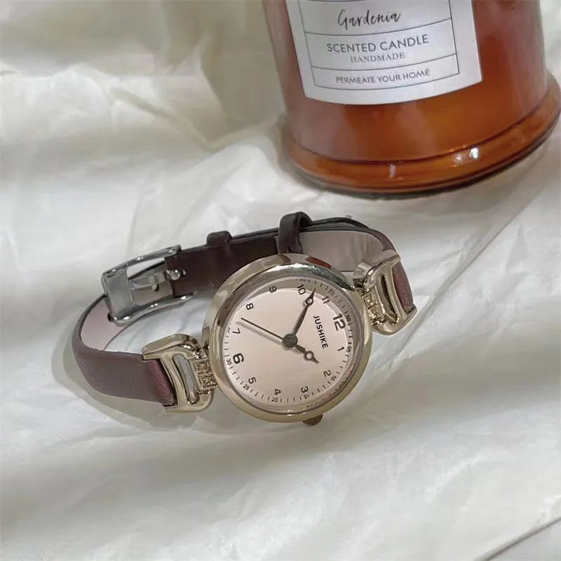 Simple Women's Watches Small Round Ladies Bracelet Watch PU Leather Thin Retro Quartz Wristwatch for Women Girls Gifts