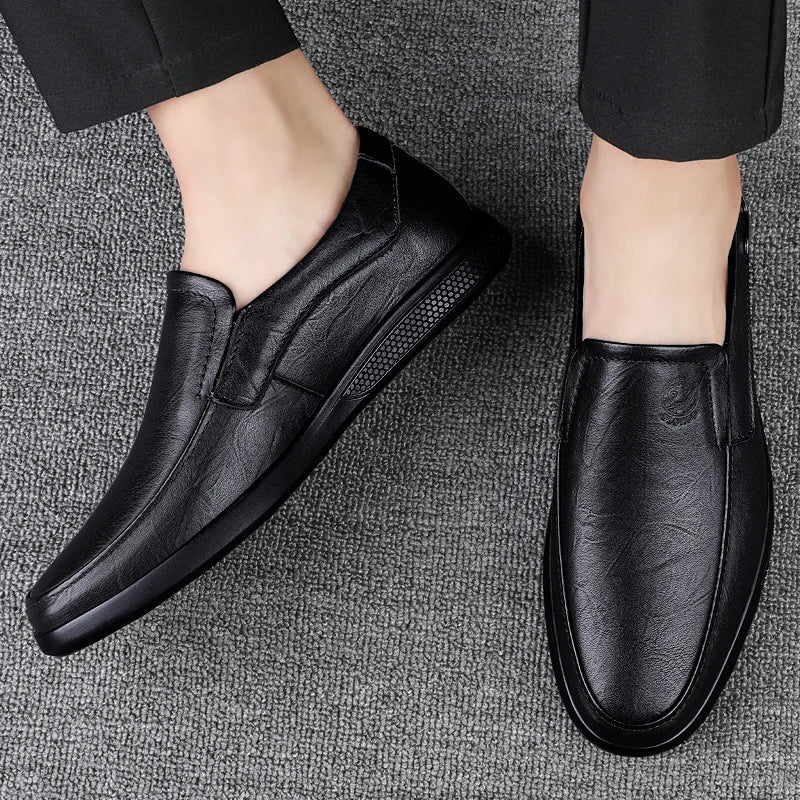 CLOHOO Men's Genuine Leather Loafers Outdoor Handmade Casual Slip On Shoes Comfortable Breathable Work Office Driving Sneakers