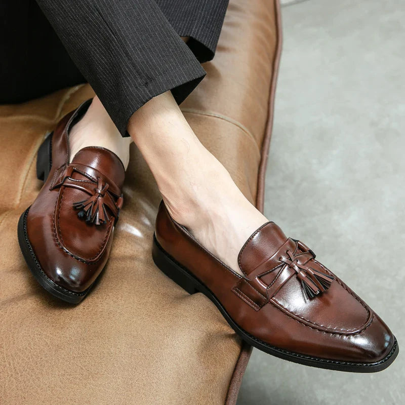 Mens Luxury Tassel Flats Leather Casual Office Designer Brogue Loafers Moccasin Wedding Oxford Footwear Dress Shoes for Men 2022