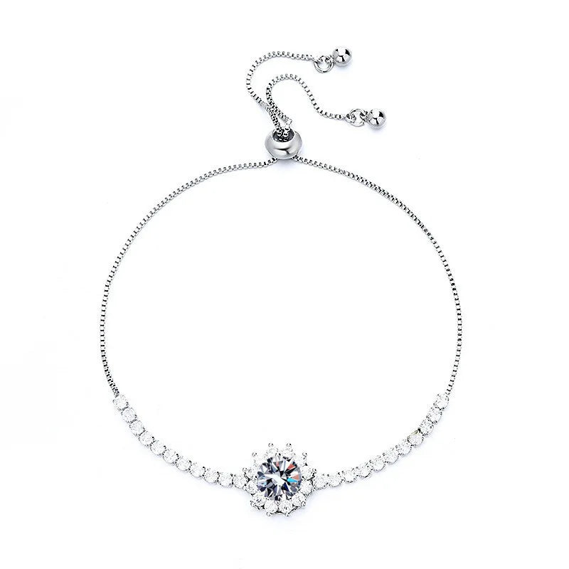 925 sterling silver inlaid two carat moissanite sunflower bracelet flower bracelet, elegant and luxurious handmade jewelry, the best gift for women's pull-out Valentine's Day
