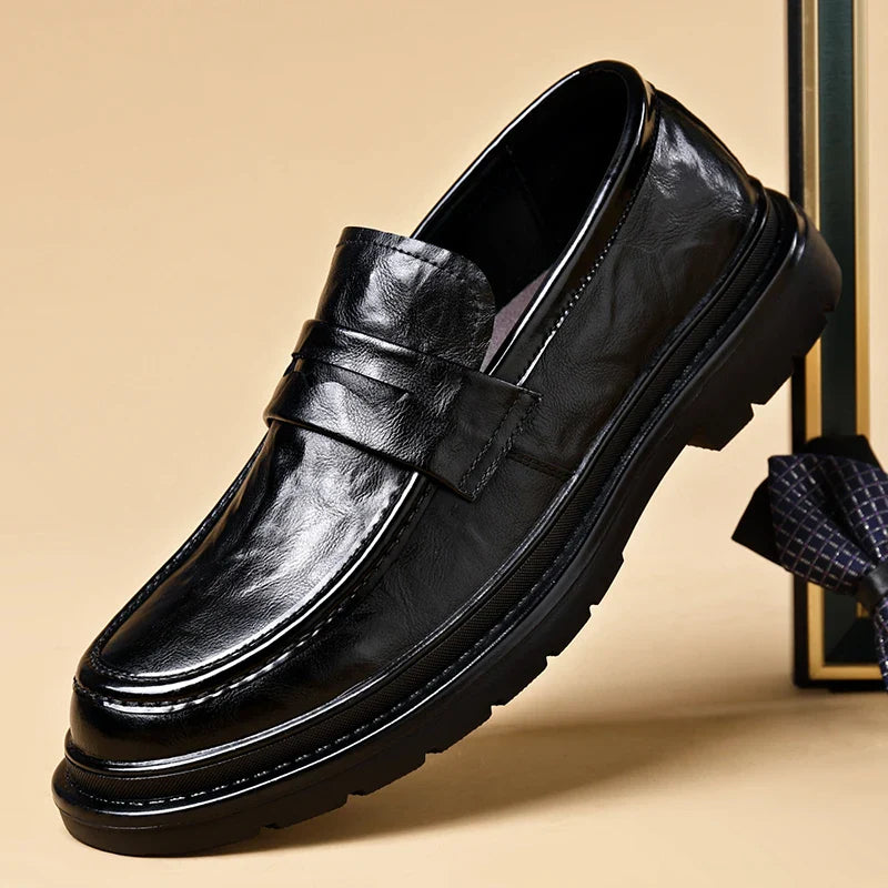 Thick Bottom Leather Shoes Handmade Loafers for Men High Quality Dress Shoes Male Social Masculino Business Botas Para Hombre