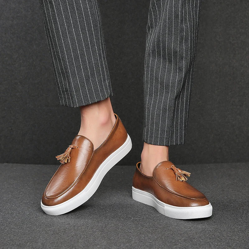 Zapatos De Hombre Loafers Men's Tassel Slip-On Comfortable Men Leather Shoes Casual Shoes Fashion Oxford Shoes Large Size 38-47