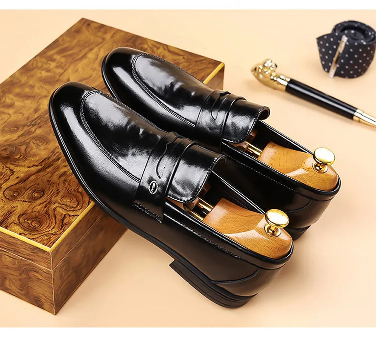 2026 Spring New Men's Glossy Leather Loafers Slip-On Business Casual Dress Shoes Male Non-slip Formal Office Shoes for Man