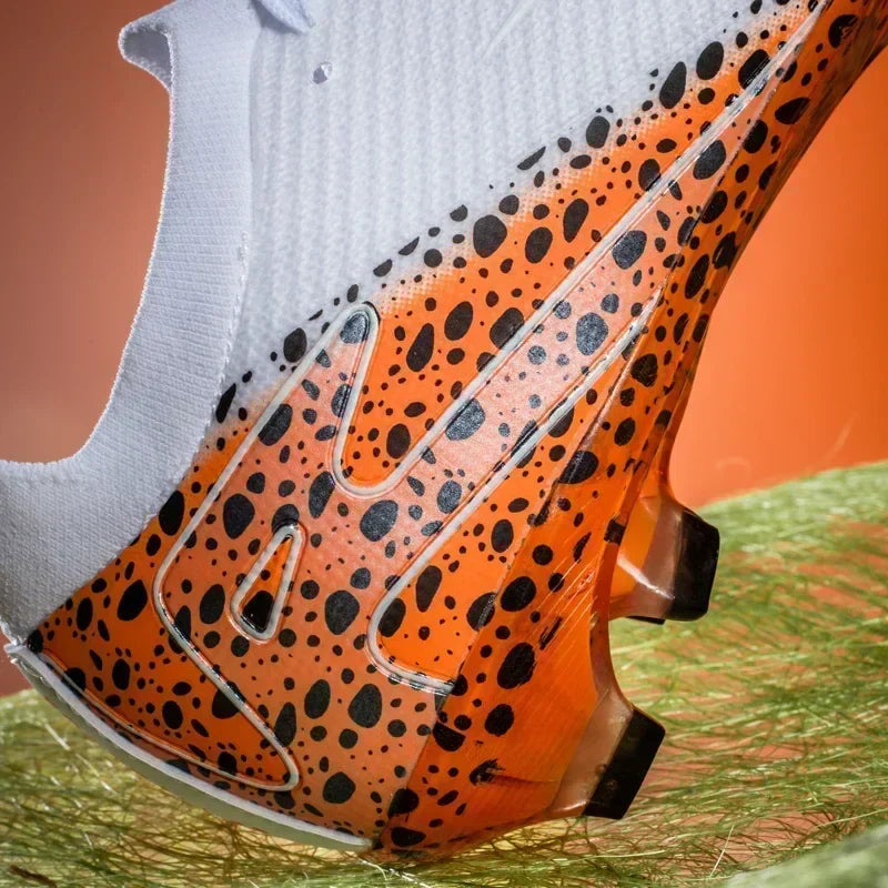 New Men Football Boots Professional Boys Soccer Shoes Ankle Sports Shoes Non-Slip TF/FG Match Sneakers Unisex Comfortable