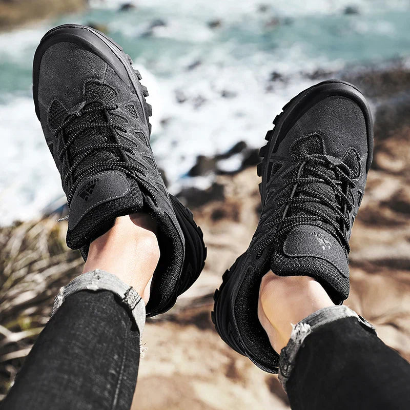 Mens Hiking Shoes Breathable Lace Up Trekking Male Cushioning Outdoor Climbing Tourism Sneakers for Men