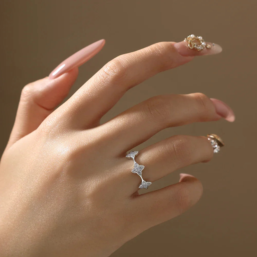 Lucky Clover Flower Moissanite Rings Women S925 Sterling Silver Starlight Diamond Wedding Ring 2026 Mother's Day Gift