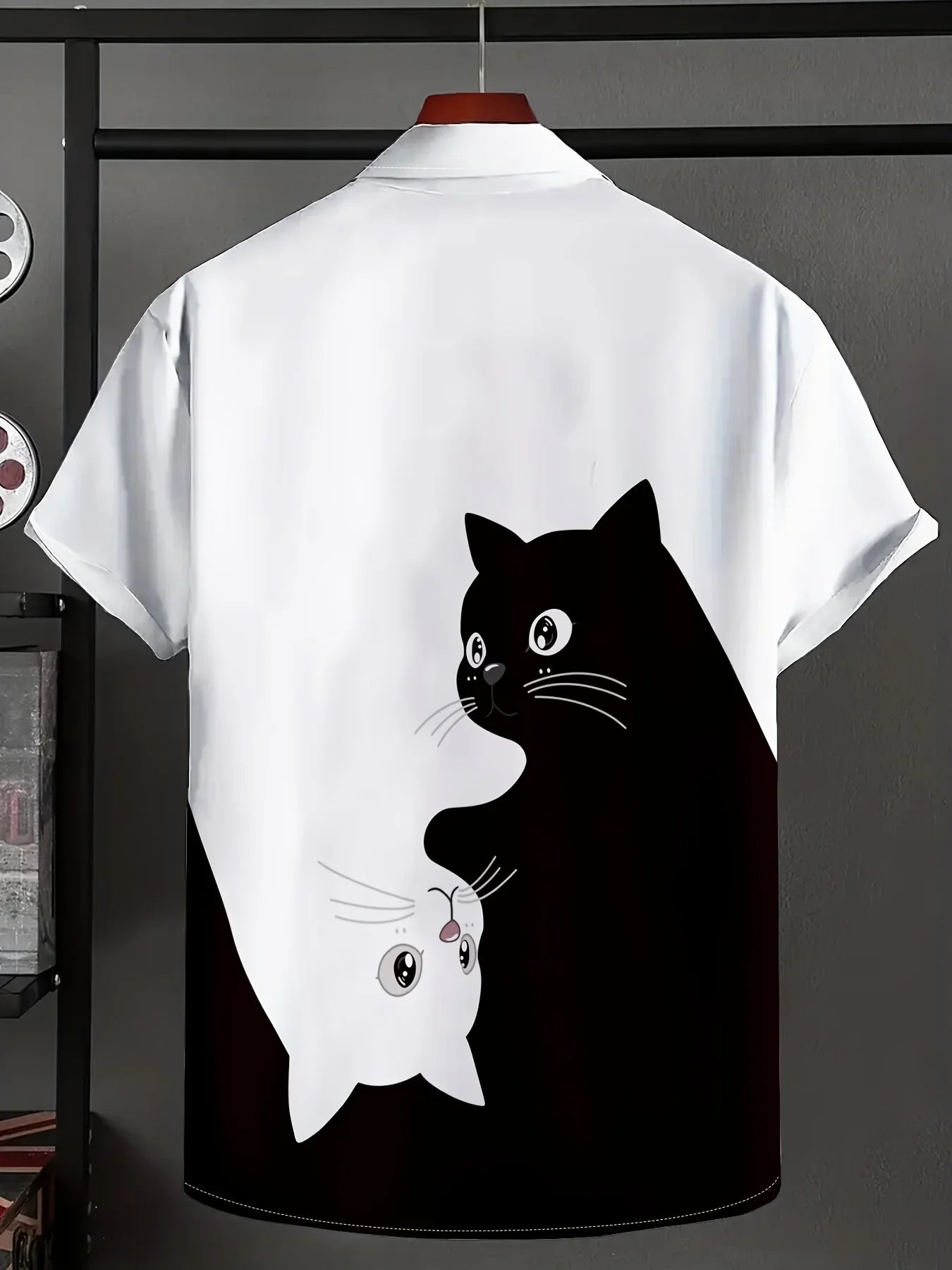 Men's Cartoon Black and White Kitten Print, Short-Sleeved Shirt