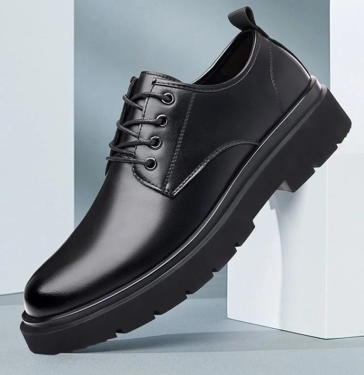 2026 Men's Leather Shoes Breathable Perforated Odor Free Business British Style Office Soft Sole Wear Resistant Casual Footwear