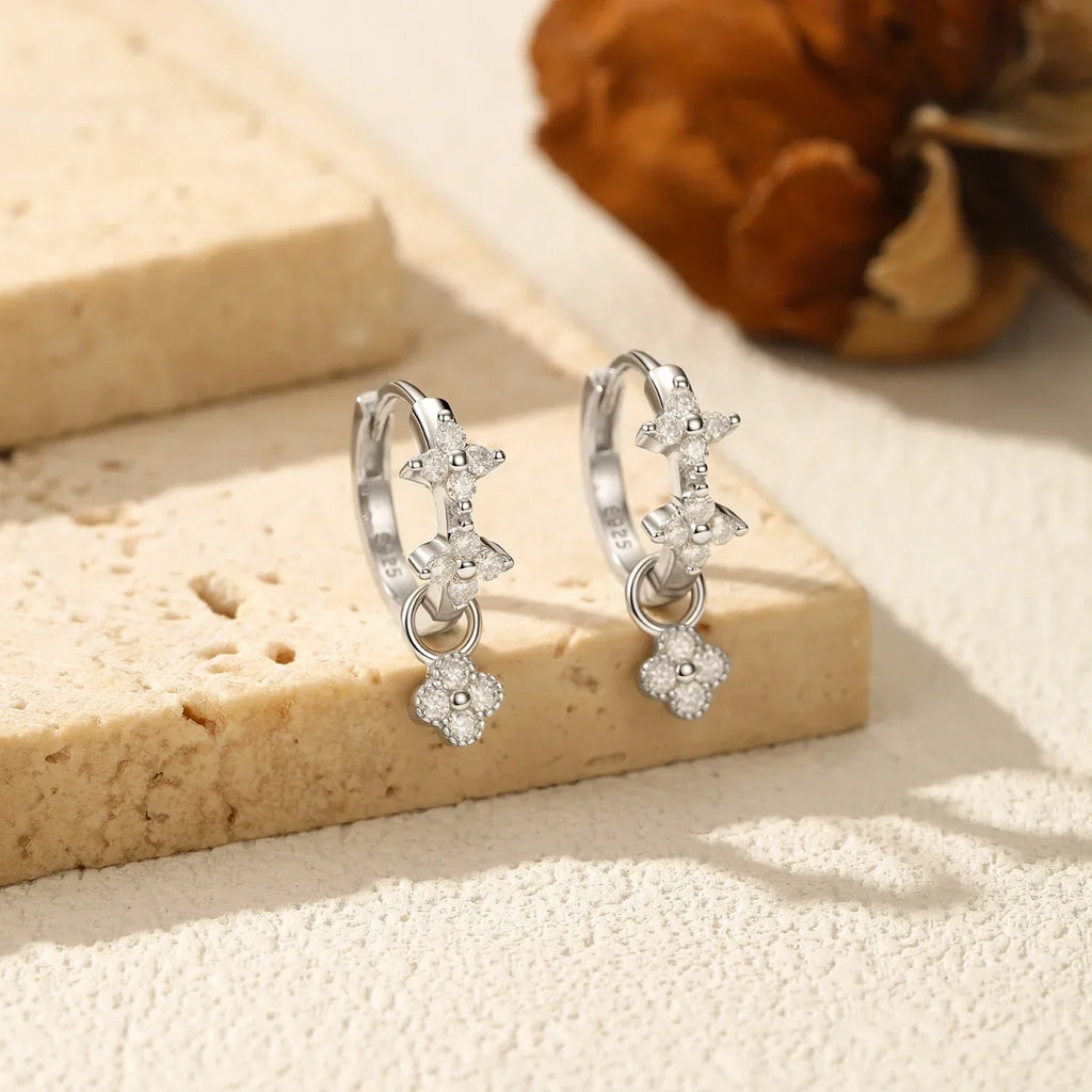 Dazzling Moissanite Ear Buckle 925 Sterling Silver Four Leaf Clover Swing Lab Diamond Hoop Earrings For Women Jewelry