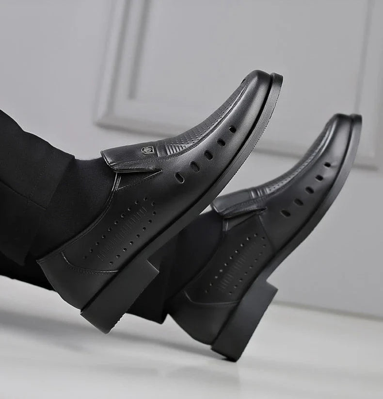 Hollow Breathable in Summer Round Toe Dress Shoes Man Soft Leather Casual Footwear 2025 Style Gentleman New Social Shoe for Men