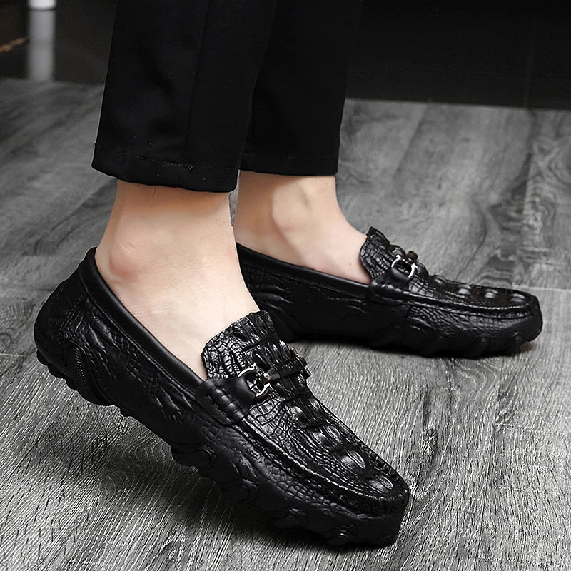 Luxury New Genuine Leather Men Shoes Thick Bottom Crocodile Style Moccasins Mens Loafers Fashion Male Flat Classic Driving Shoes