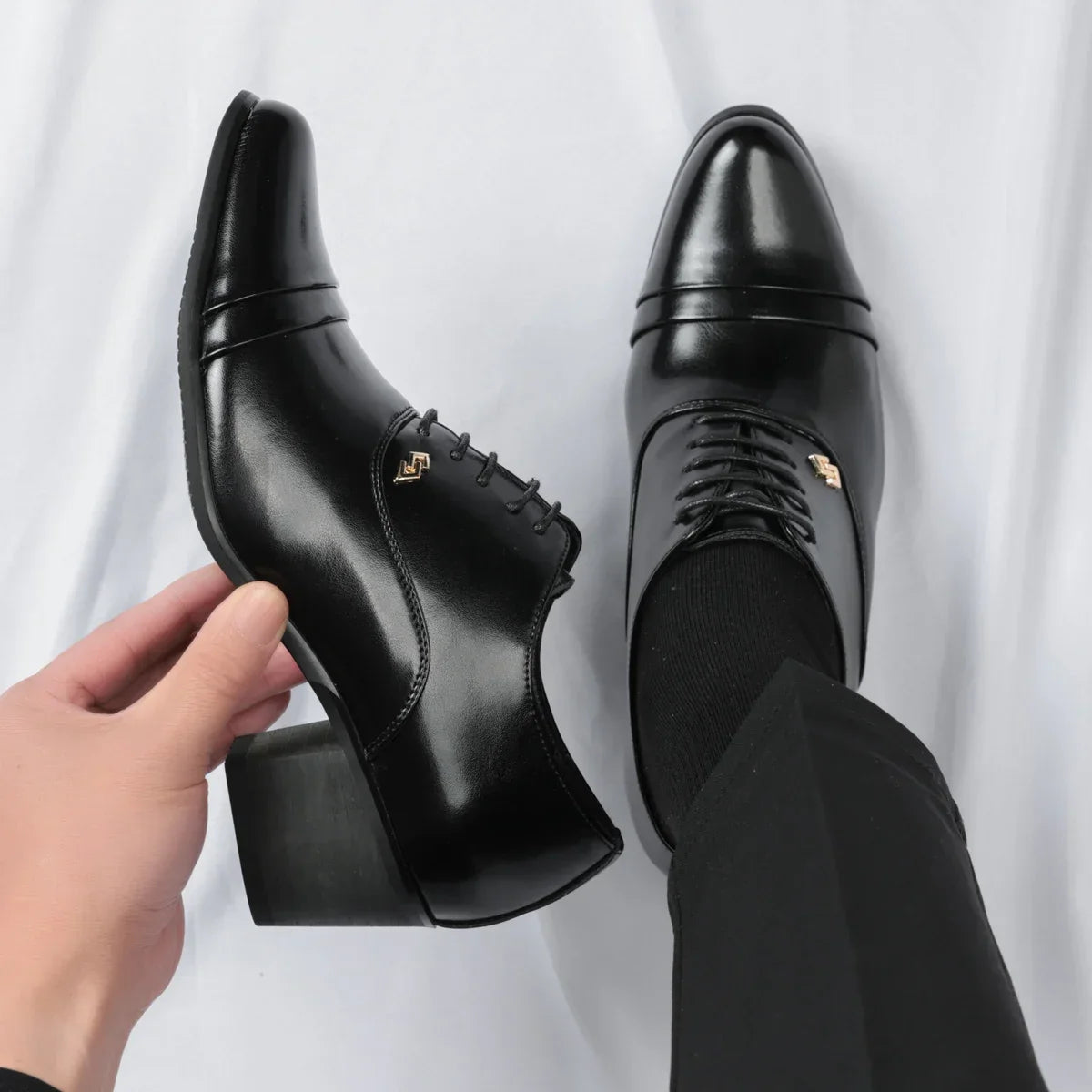 Trendy Men's Casual Black Brown Lace Up Oxford Cuban Shoes Gentleman Business Flats Dress Homecoming Footwear Zapatos Hombre
