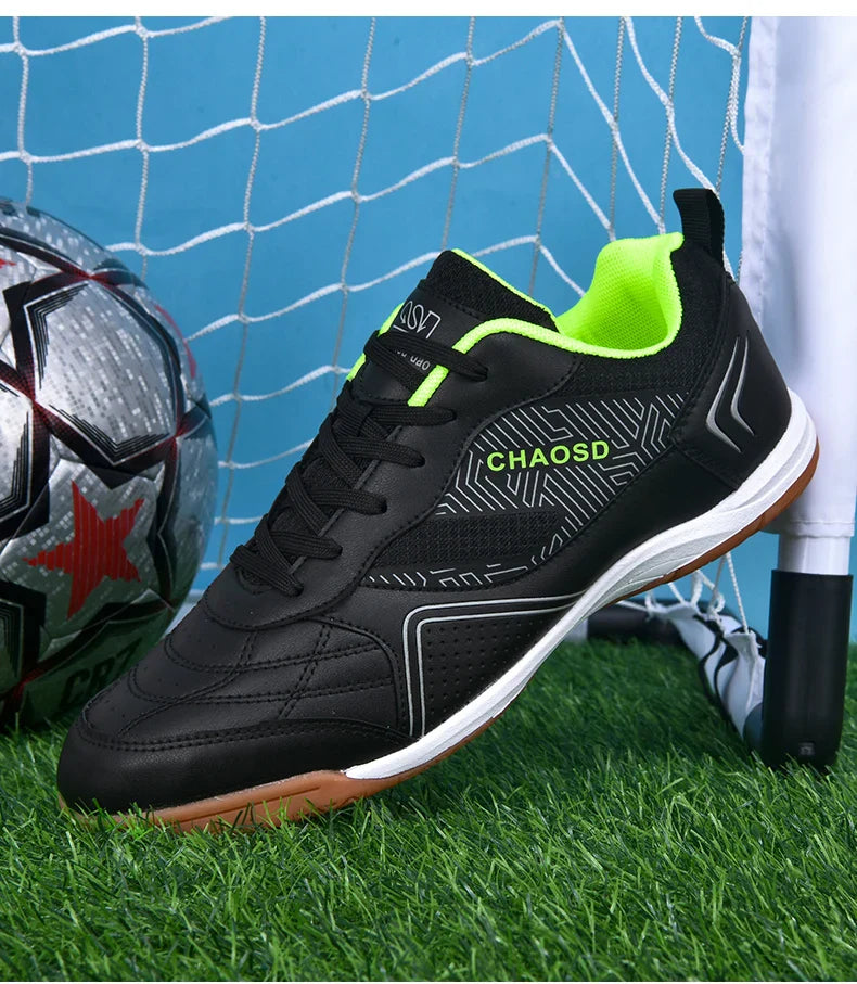Men Professional Soccer Cleats Anti-Slippery Futsal Training Cleats Wear Resistant Ultralight  Outdoor Indoor Unisex Sneakers