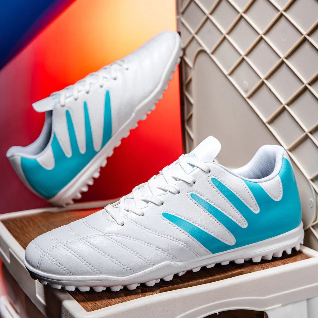 Adult men's breathable soccer shoes TF nail all season universal anti slip sports shoes