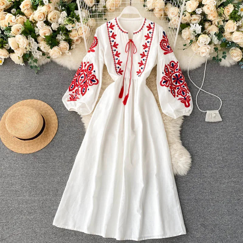Embroidered Flower Long Sve Loose Fit Lantern Sve Gathered Slimming A-Line Dr Women's round Ne Dr
