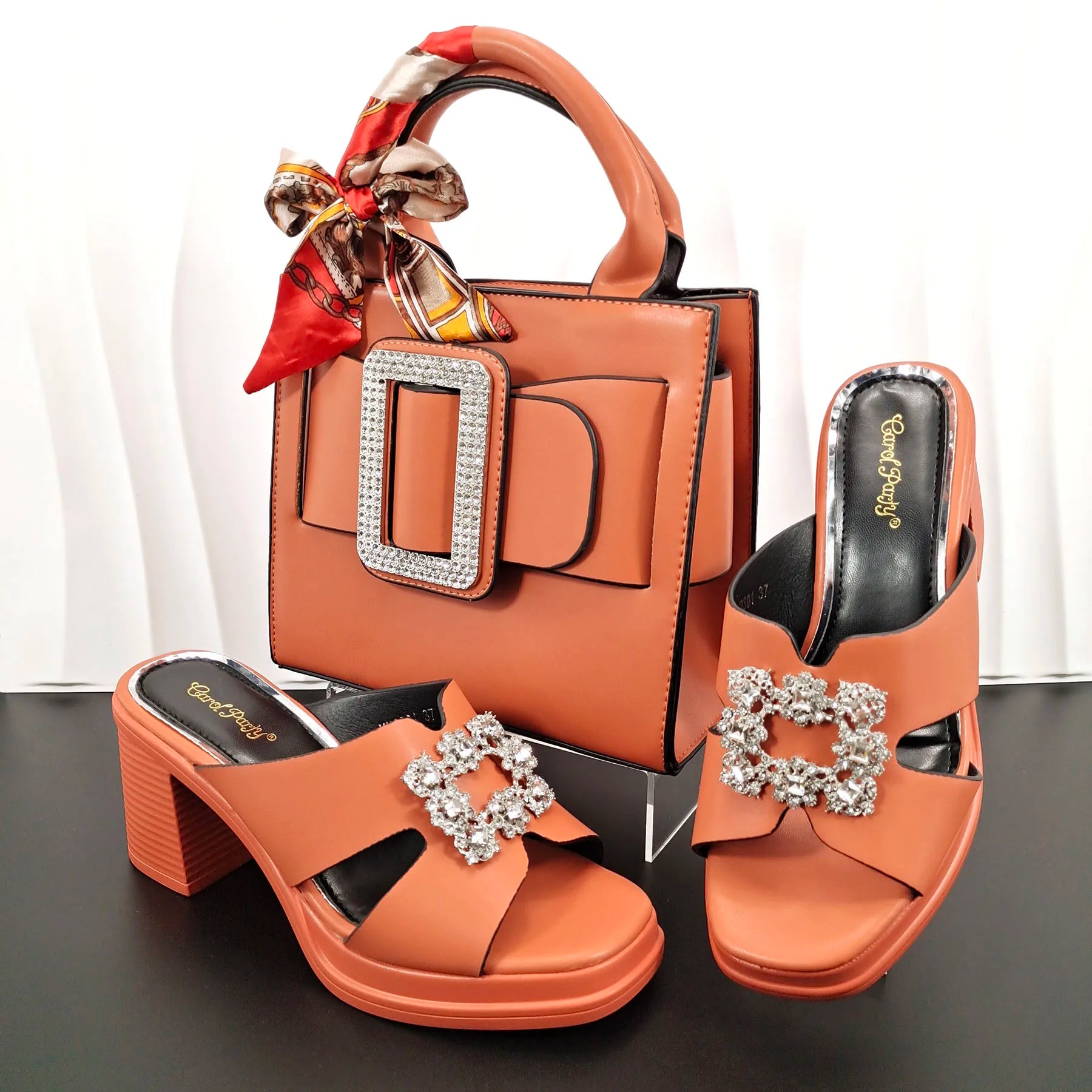 Women's Gold Luxury Designer Split Square Toe Wedding Set