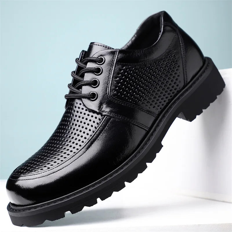 2026 Summer New Hallow Leather Shoes for Men Black Fashion Business Dress Shoes Male Lace Designer Platform Shoe Man