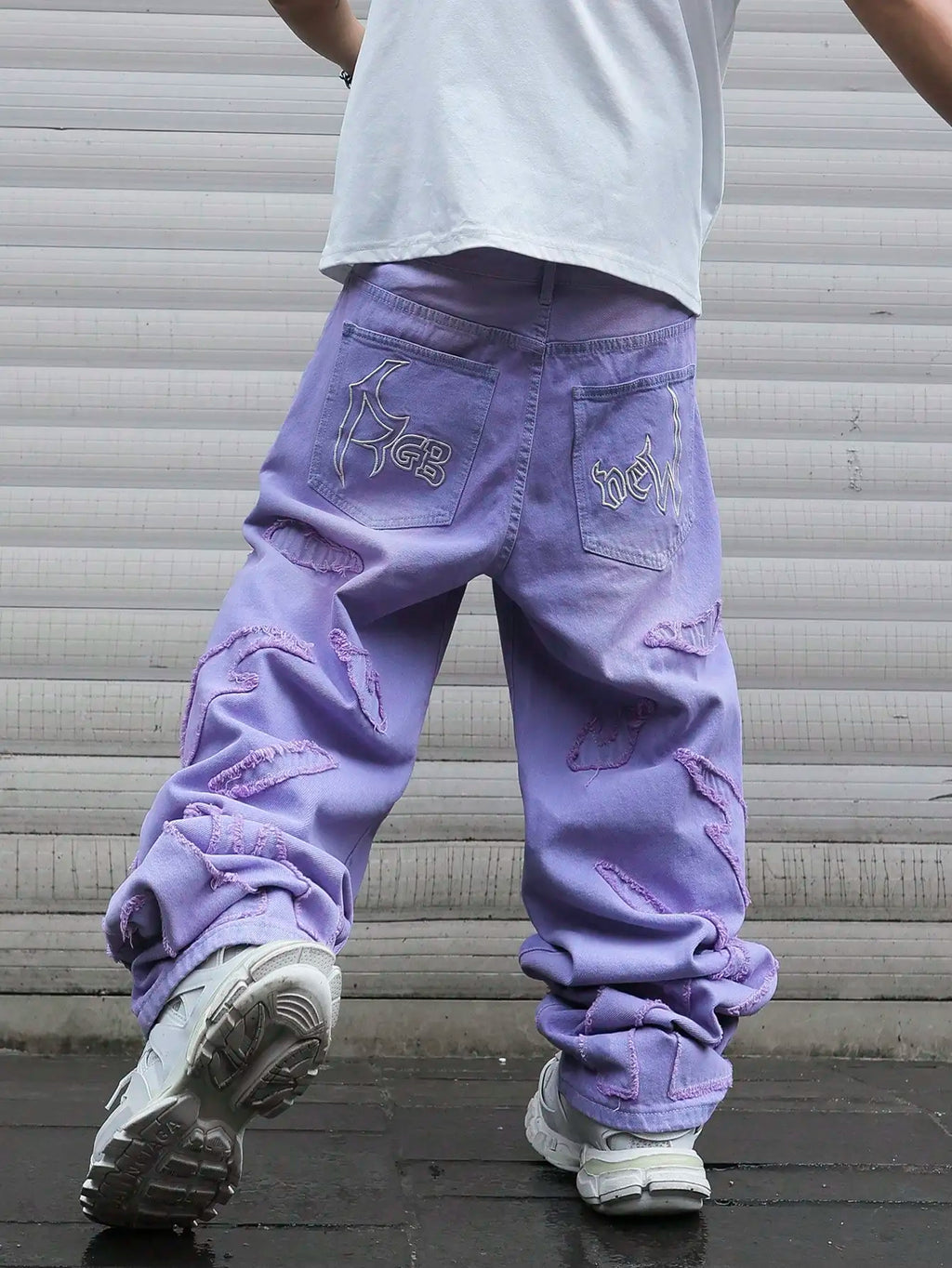 High - street style purple distressed frayed jeans for men, loose, trendy street hip - hop wide - leg pants